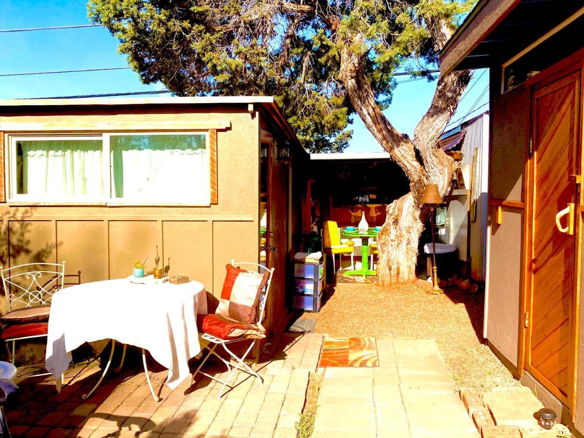 Sedona Camp Tiny House Hotel Exterior photo